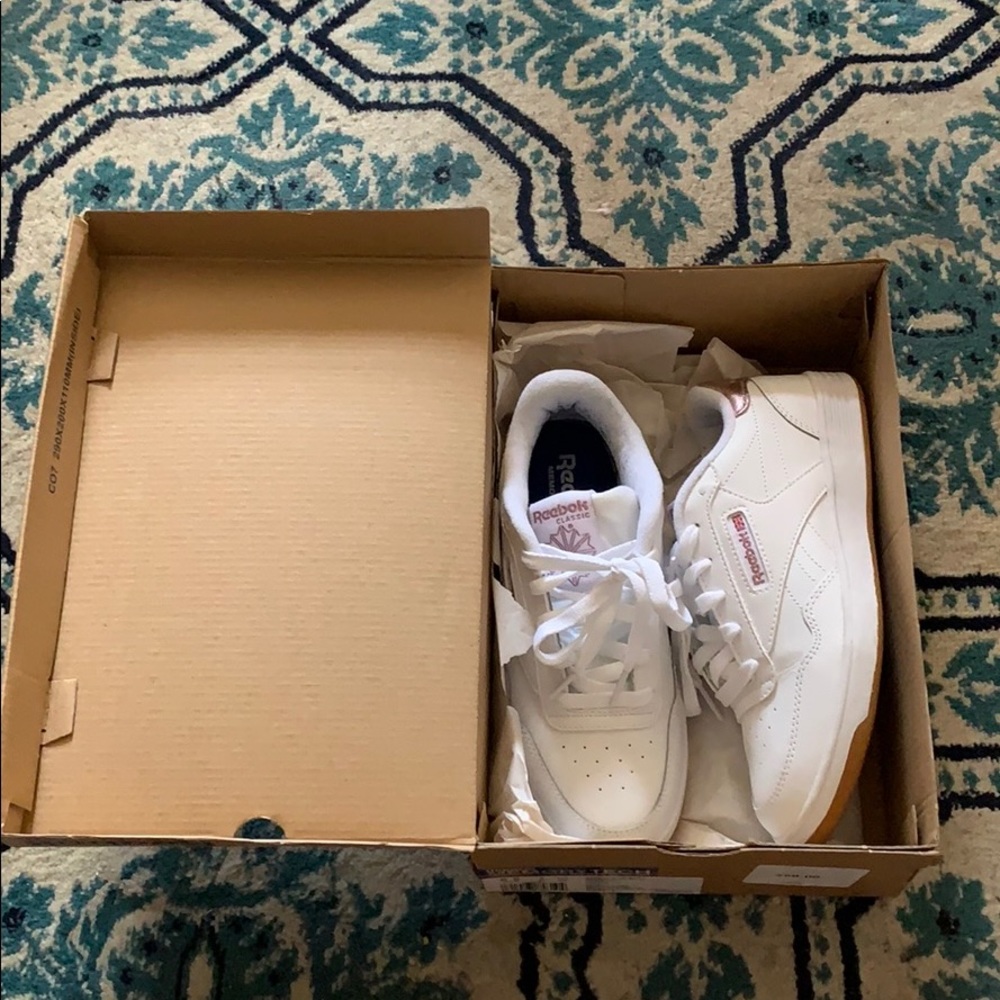 Reebok sneaker